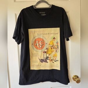 John Geiger Men's Classic Tshirt M Black Short Sleeves Newspaper Post Graphic